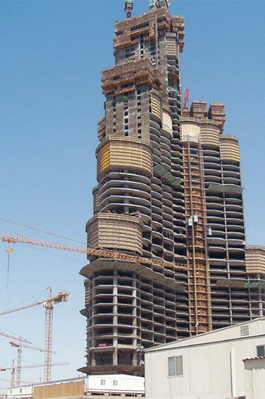سقالات وقوالب متطورة لناطحات السحاب والجسور